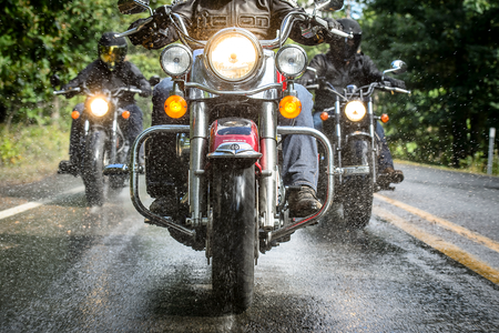 03050642_3.png