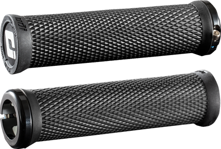 06303121_1.png