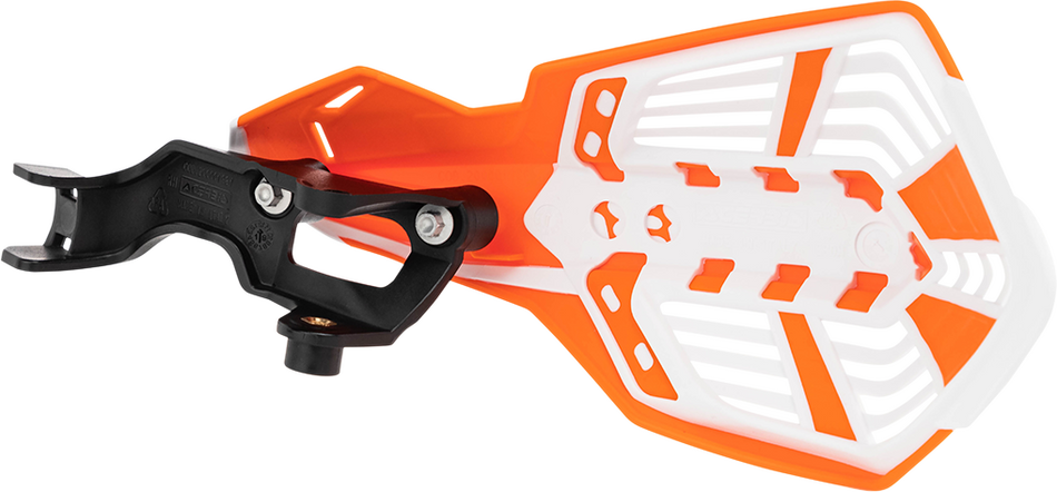 06351703_1.png