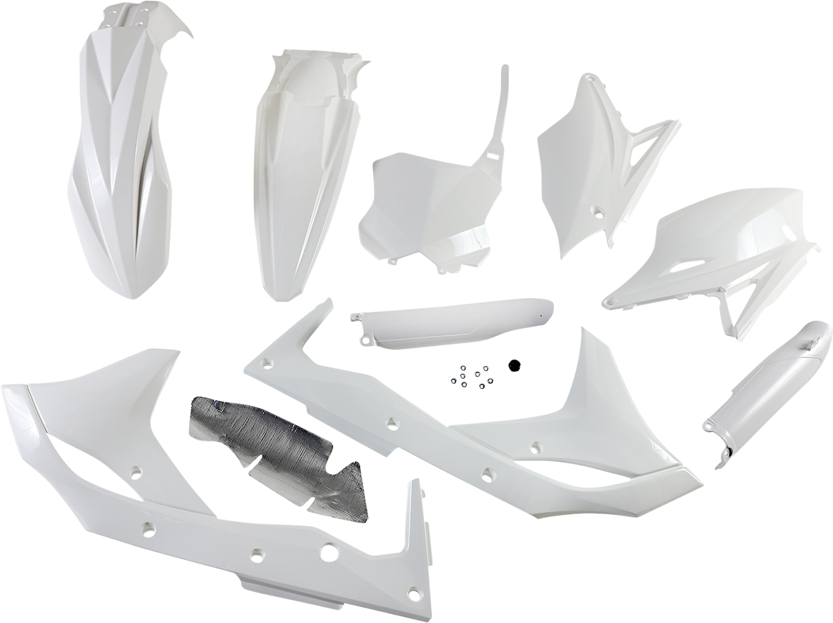 14032048_0.png
