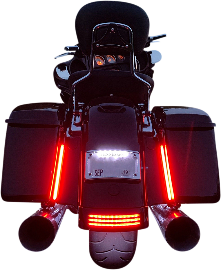 20402688_1.png