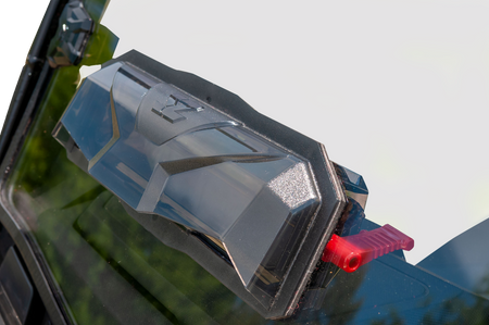 23170479_12.png