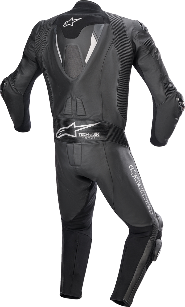 28011538_1.png