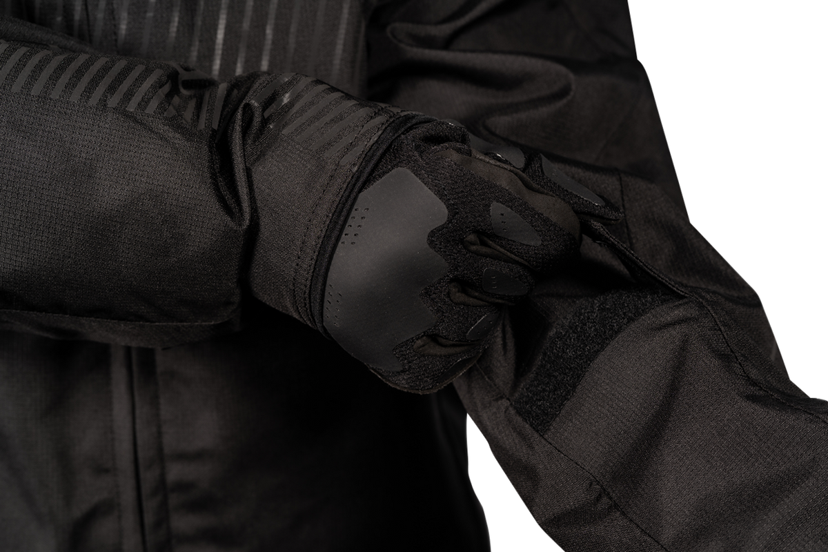 28221454_3.png